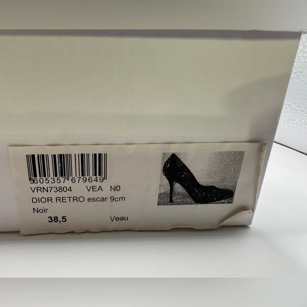 Dior Women’s Retro Escar 9cm Patent Leather Pumps, Black, SIZE: 38.5 - Picture 2 of 16